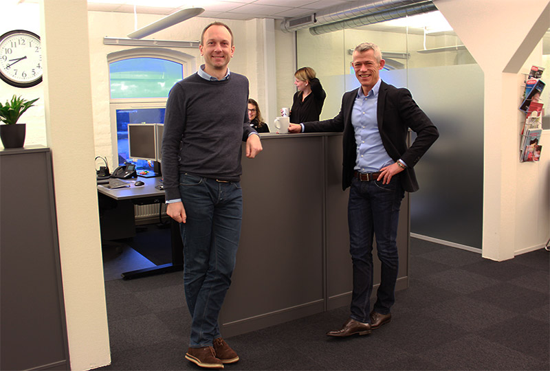 Henrik Jakobsen og Søren Harding på Altibox-kontoret i Skanderborg